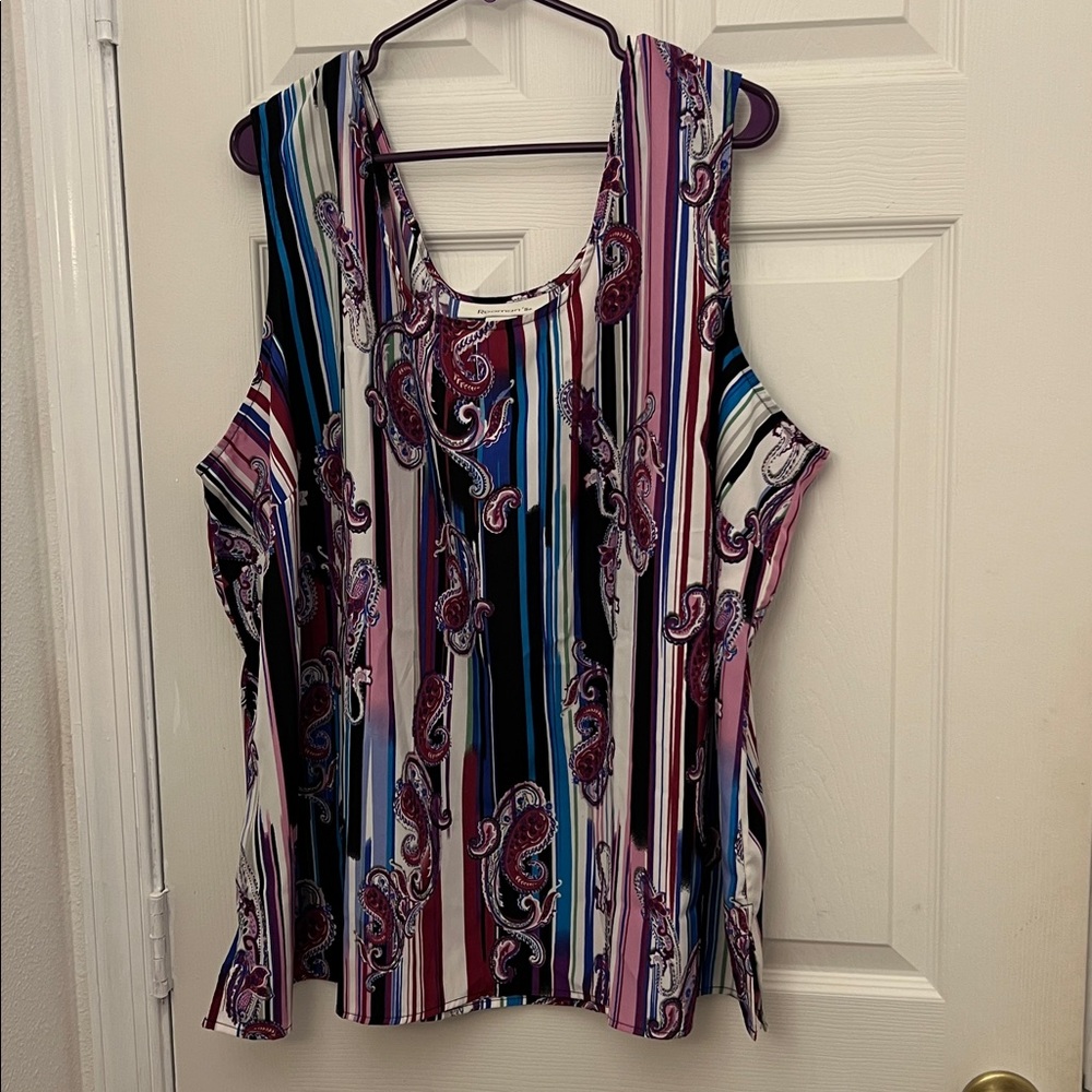 Roman’s Asymmetrical multicolor  Tank Top
Size 30 W 100% polyester
